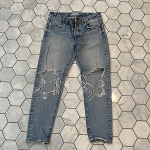 Moussy distressed jeans